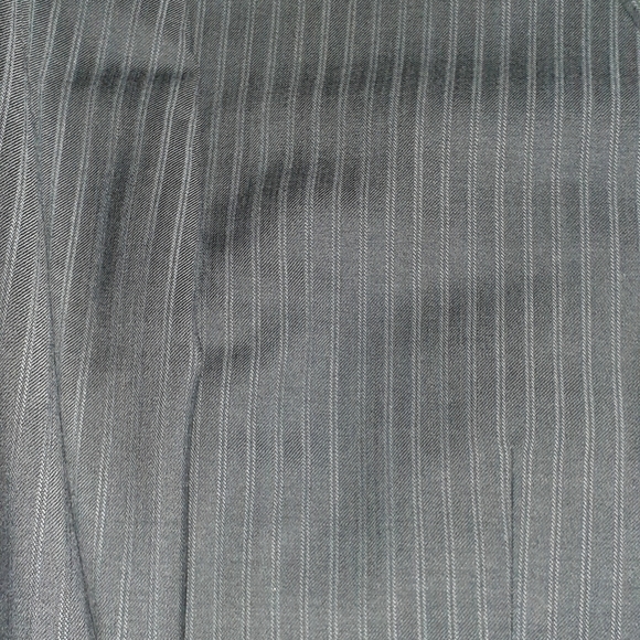 Ermenegildo Zegna Two Piece Suit. - Picture 7 of 7